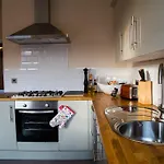 Elite Living Daire *