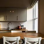 Elite Living