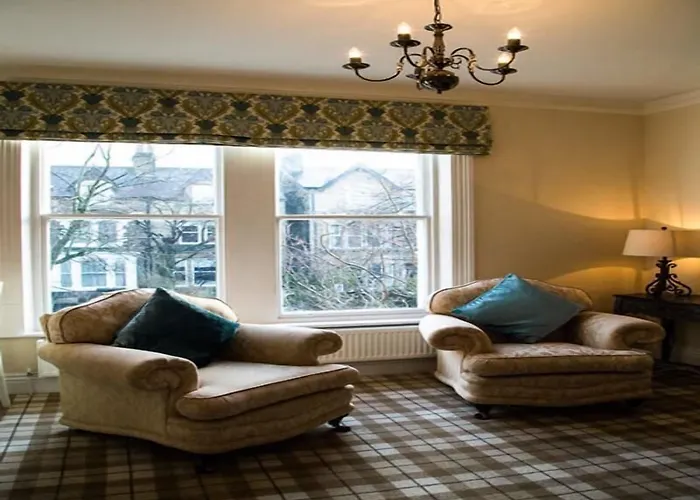 Elite Living Apartment *