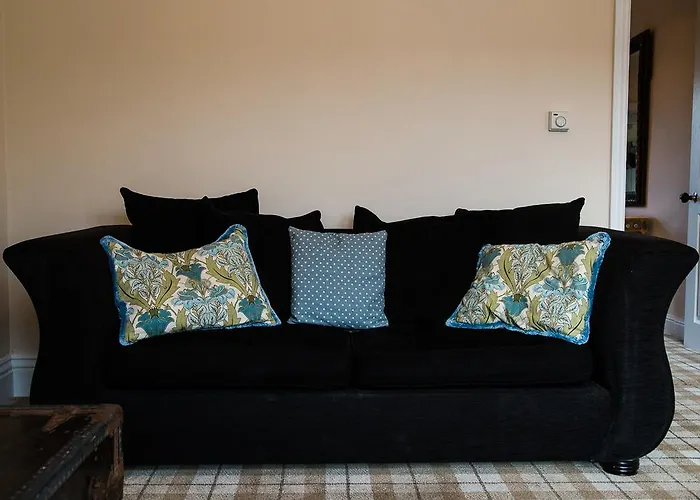 Elite Living Apartment *