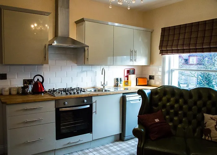 Elite Living Apartment *