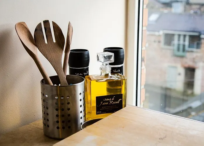 Elite Living Apartment *