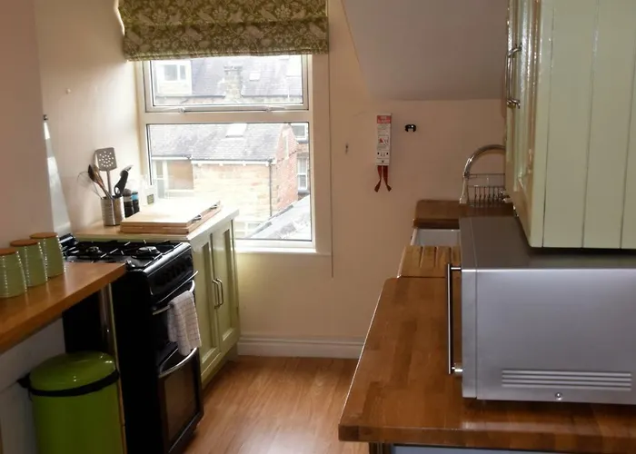 Elite Living Apartment